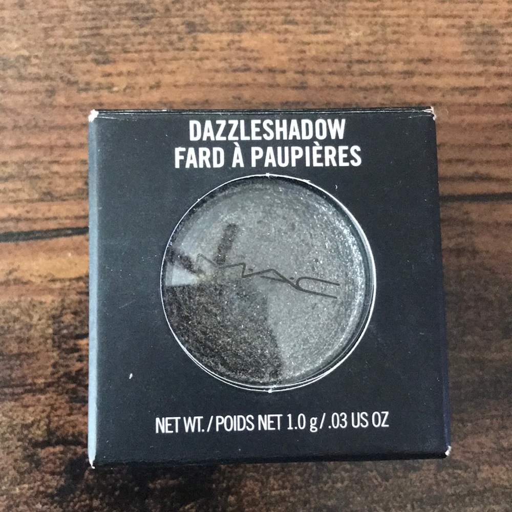 MAC COSMETICS SINGLE EYESHADOW